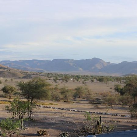 Fort Sesfontein Lodge & Safaris Exterior photo